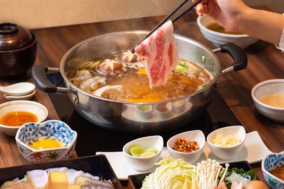 Friday Shabu Night - מלון אמרי דונג מאנג שדה התעופה בנגקוק (Amari Don Muang Airport Bangkok)