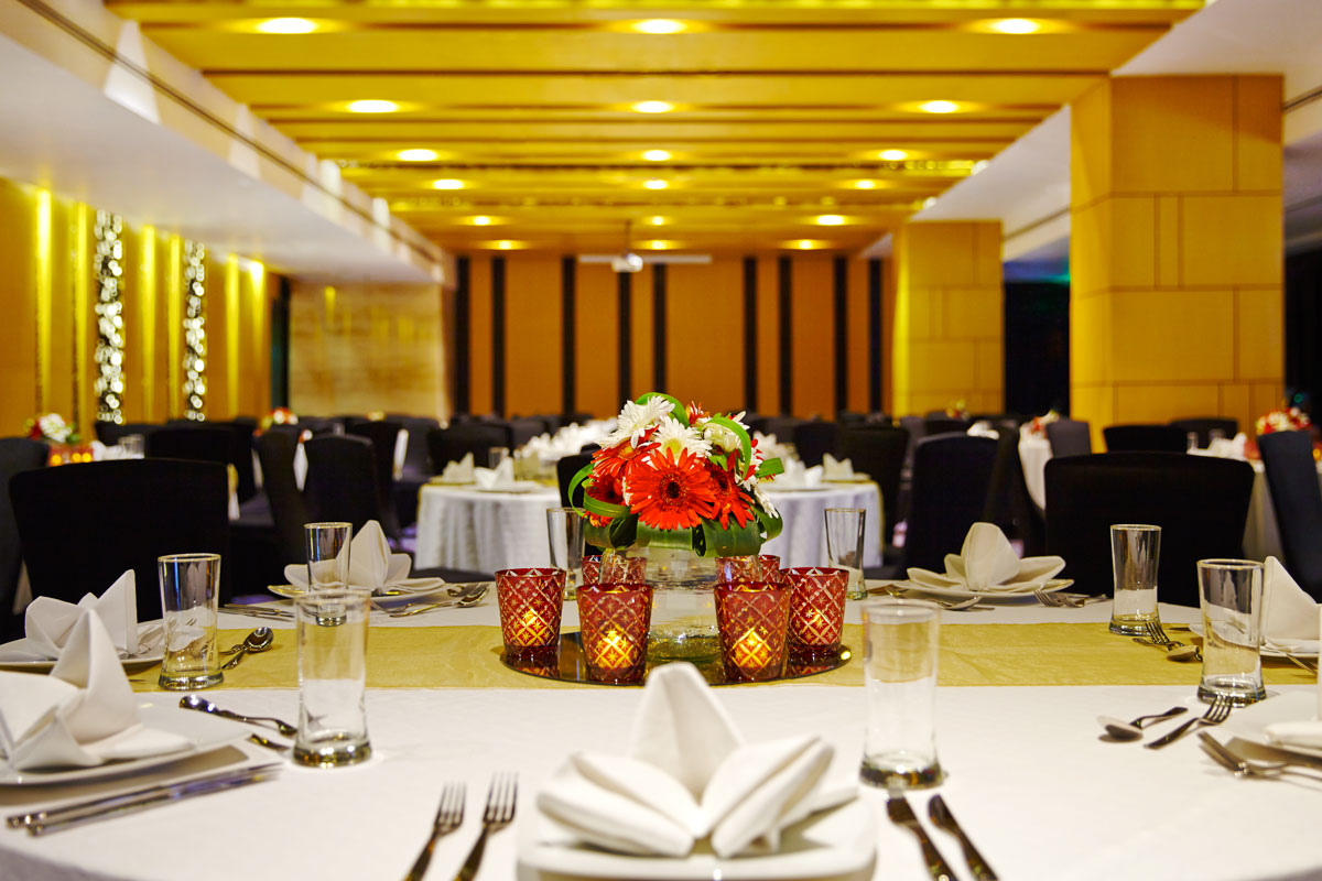 Grand Functions - אמארי דאקה בנגלדש (Amari Dhaka Bangladesh)
