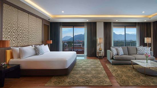 Balcony in Executive One Bedroom Suite River View with Balcony