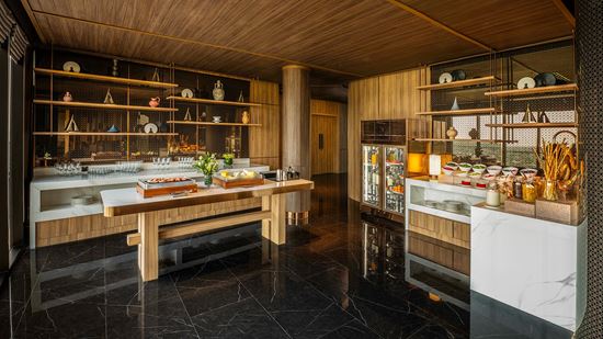 Club Nava - Food Station