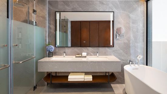Executive Suite River View - Bathroom